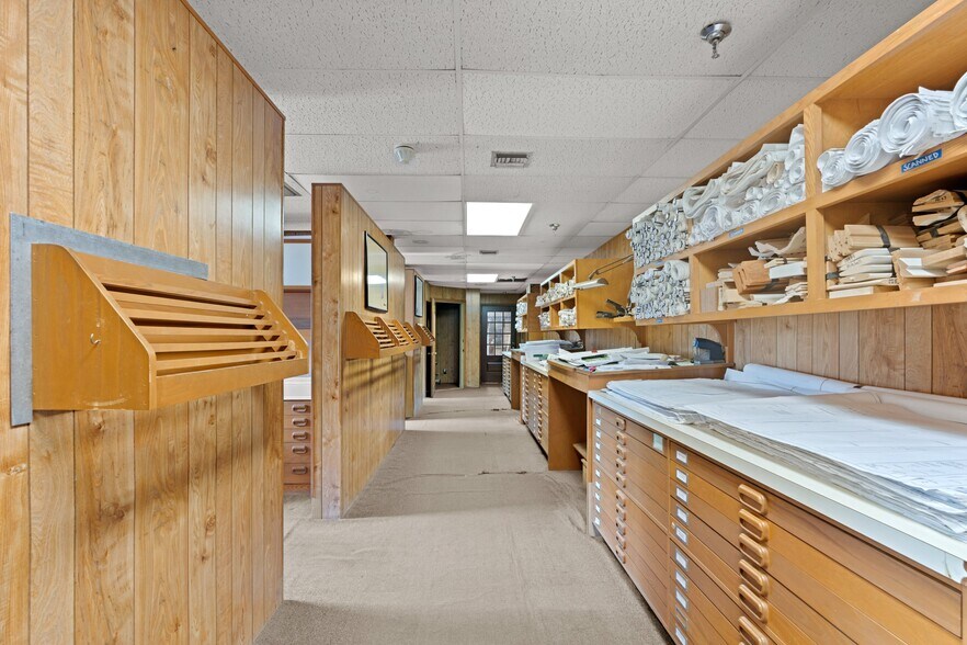 More Photos Of 5112 Georgia Ave, West Palm Beach Manufacturing For Sale