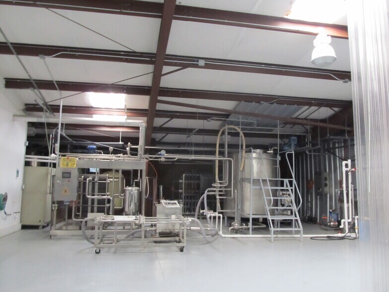 More Photos Of 3719 Leeland St, Houston Warehouse For Lease