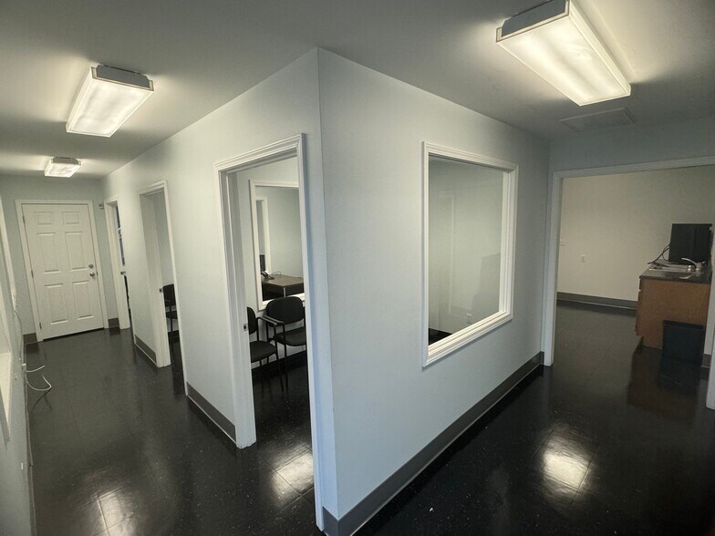 More Photos Of 2229 Bradford Hicks Dr, Livingston Auto Dealership For Sale