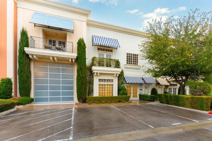 More Photos Of 6415 S Tenaya Way, Las Vegas Light Distribution For Lease