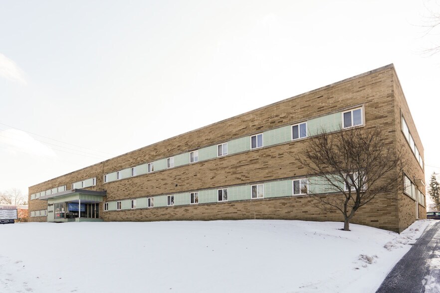 More Photos Of 4568 Mayfield Rd, Cleveland Office For Sale