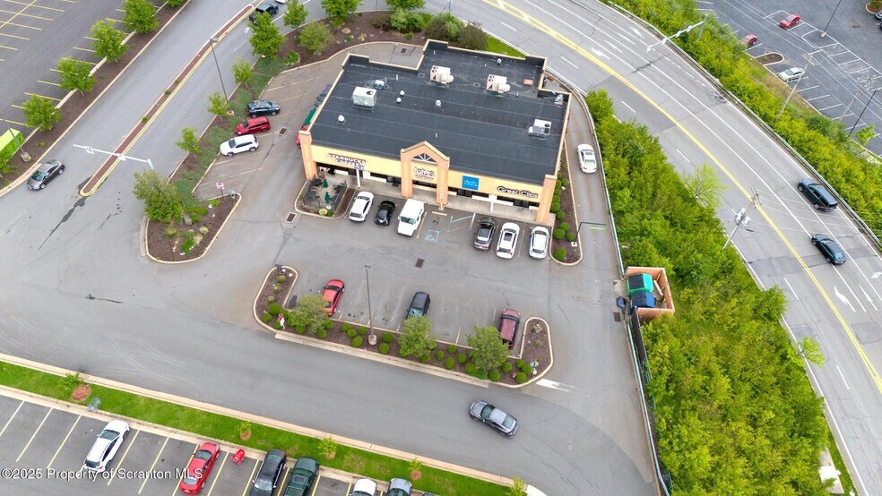 More Photos Of 1152 Commerce Blvd, Dickson City Freestanding For Lease