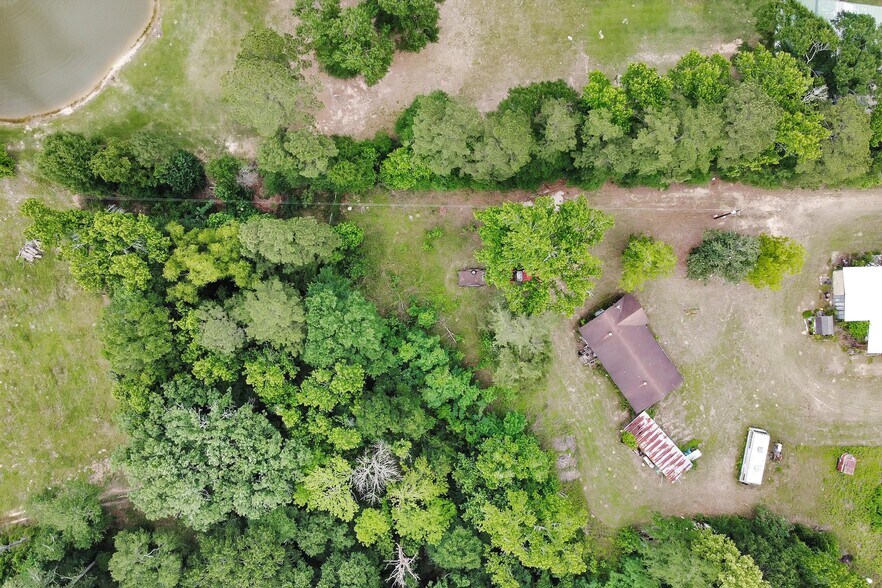 More Photos Of 15635 Highway 105 E, Conroe Land For Sale