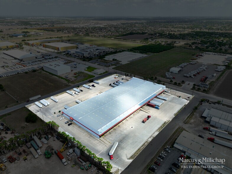 More Photos Of 201 W Anaya Rd, Pharr Warehouse For Lease