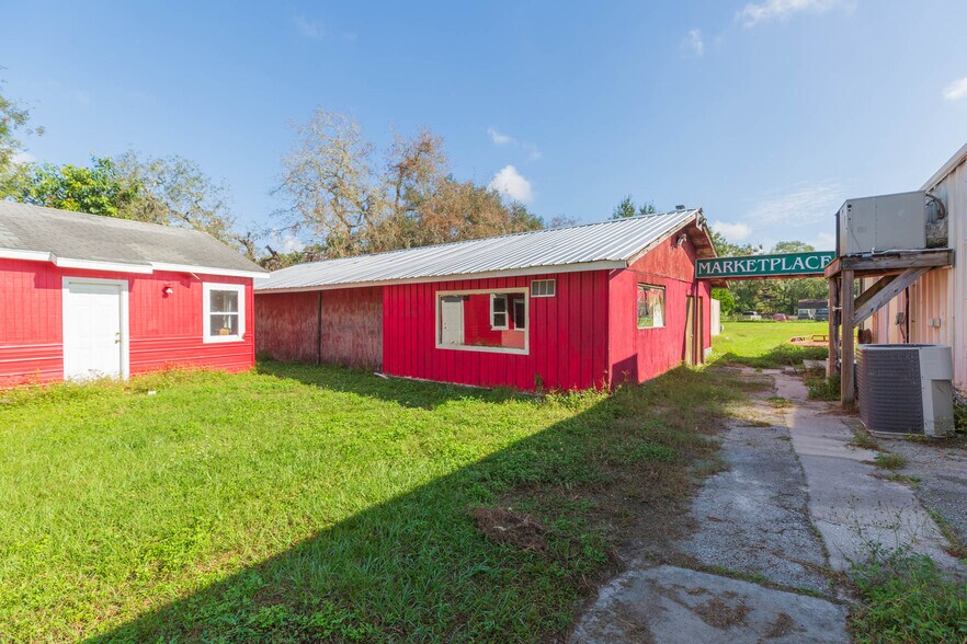 More Photos Of 4024 Paul S Buchman Hwy, Zephyrhills Restaurant For Sale