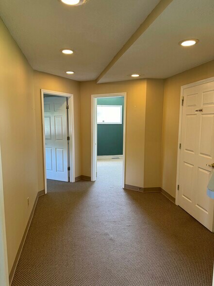 More Photos Of 508 S Sutherland Ave, Monroe Medical For Lease