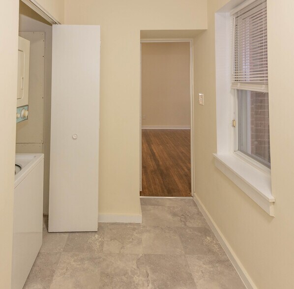 More Photos Of 2100-2102 Maryland Ave, Baltimore Apartments For Sale