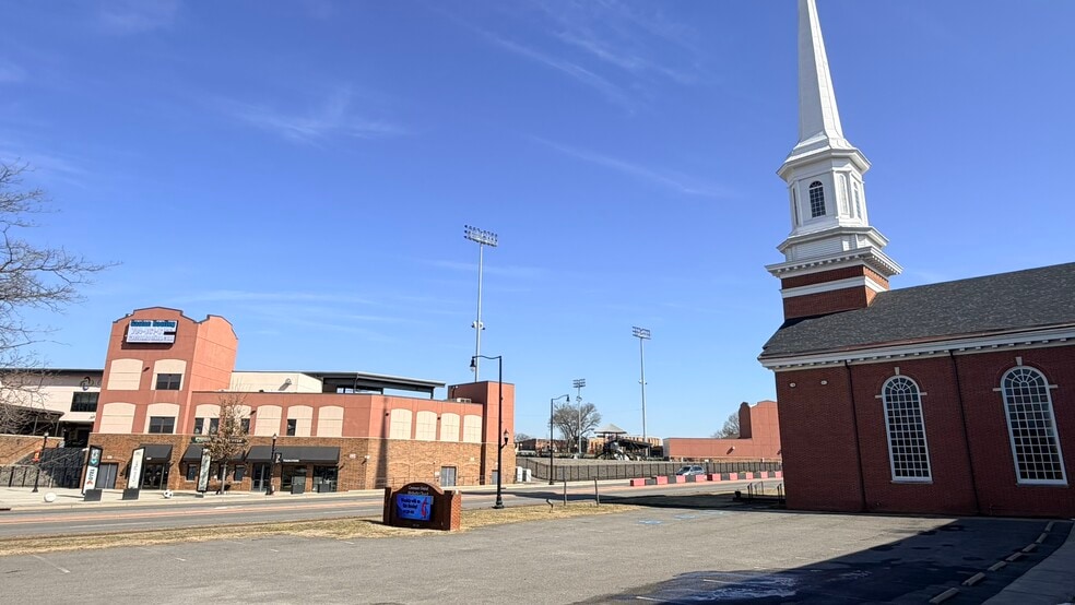 More Photos Of 801 W Franklin Blvd, Gastonia Religious Facility For Sale
