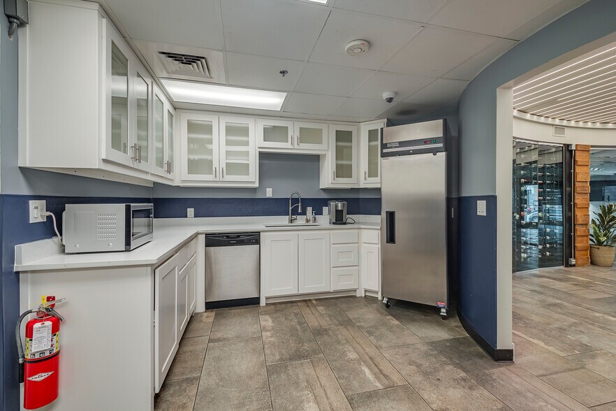 More Photos Of 1309 S Adams St, Fort Worth Loft Creative Space For Lease