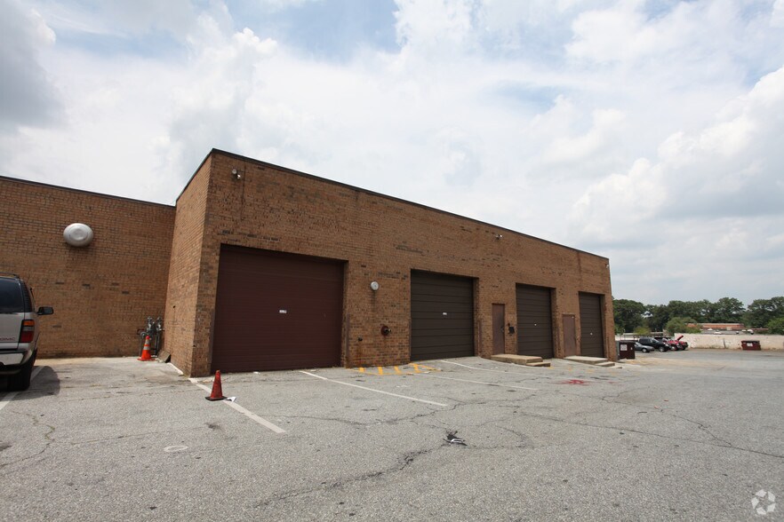 More Photos Of 5808-5812 Kirby Rd, Clinton Unknown For Sale
