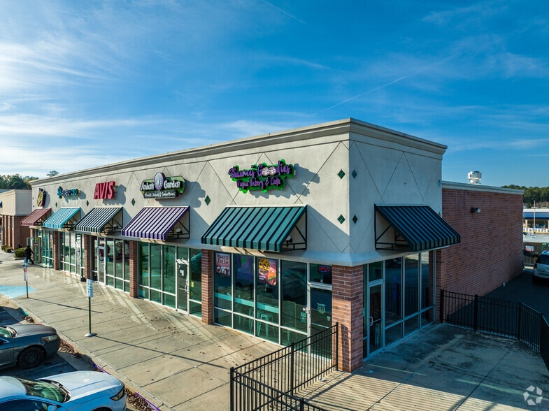 More Photos Of 4895 Stone Mountain Hwy, Lilburn Fast Food For Lease