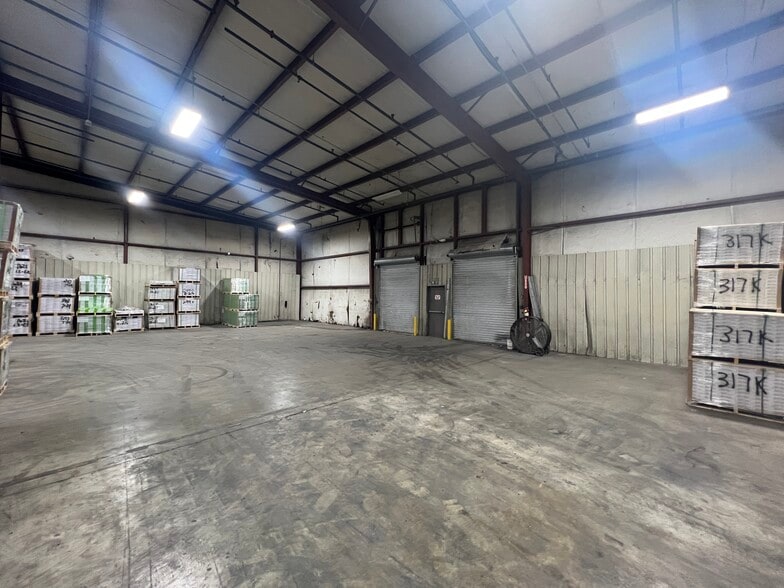 More Photos Of 1903 Polymer Dr, Chattanooga Distribution For Lease