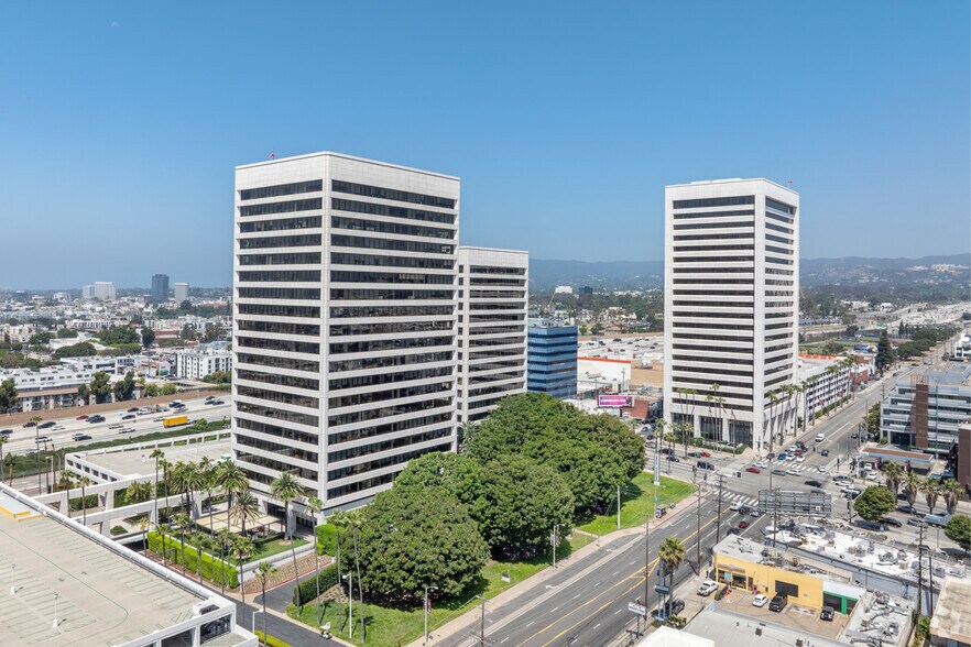 More Photos Of 11100 Santa Monica Blvd, Los Angeles Office For Lease