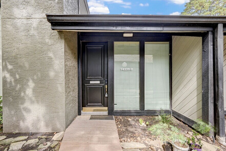 Primary Photo Of 14339 Torrey Chase Blvd, Houston Loft Creative Space For Sale