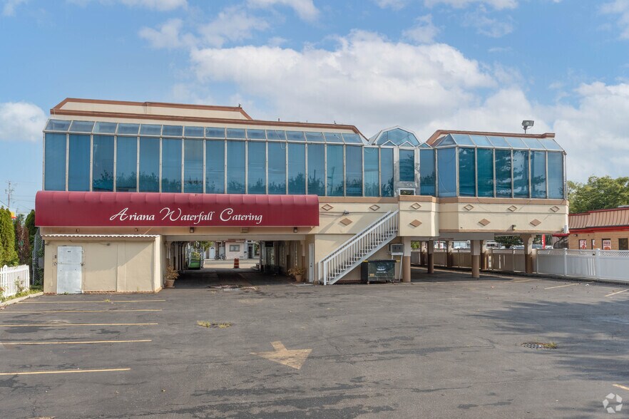 More Photos Of 79 Hempstead Tpke, West Hempstead Lodge Meeting Hall For Sale