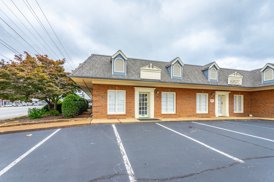 More Photos Of 5811 Lee Hwy, Chattanooga Medical For Sale