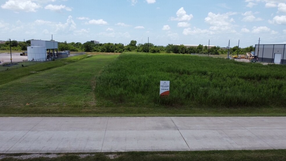 Primary Photo Of 0 Clay Road, Katy Industrial For Lease