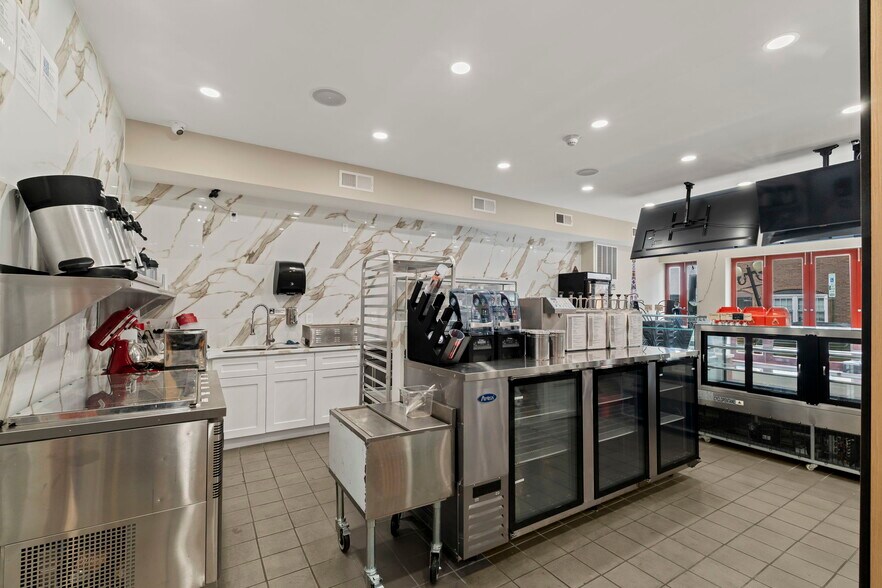 More Photos Of 1627 E Passyunk Ave, Philadelphia Storefront Retail Residential For Sale