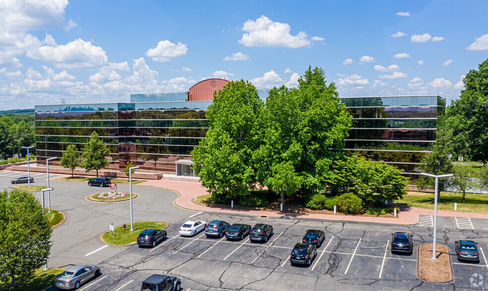 More Photos Of 175 Capital Blvd, Rocky Hill Office For Lease