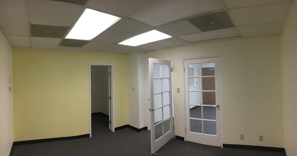 More Photos Of 4456 Vandever Ave, San Diego Unknown For Lease