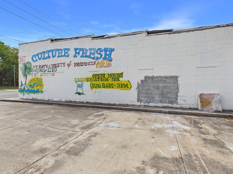 More Photos Of 705 S Byron Butler Pkwy, Perry Storefront For Sale