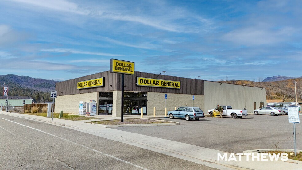 Primary Photo Of 322 Crescent St, Greenville Freestanding For Sale