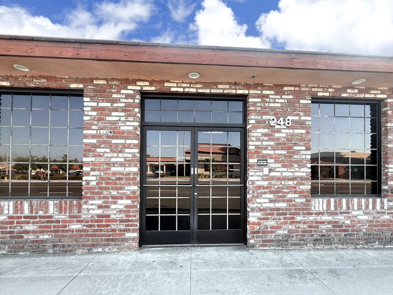 Primary Photo Of 248-250 E Rowland St, Covina Office For Lease