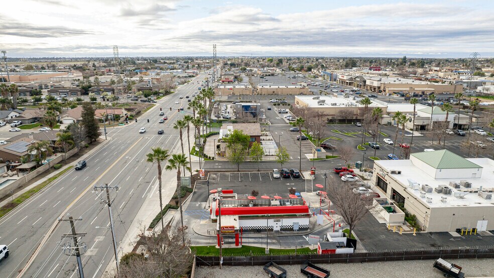 More Photos Of 3009 Calloway Dr, Bakersfield Fast Food For Sale