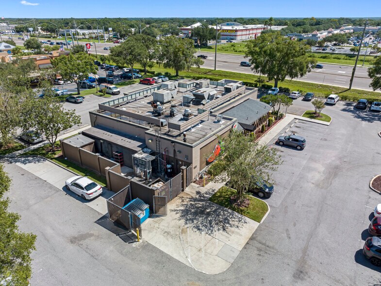 More Photos Of 3980 US Highway 98 N, Lakeland Restaurant For Sale