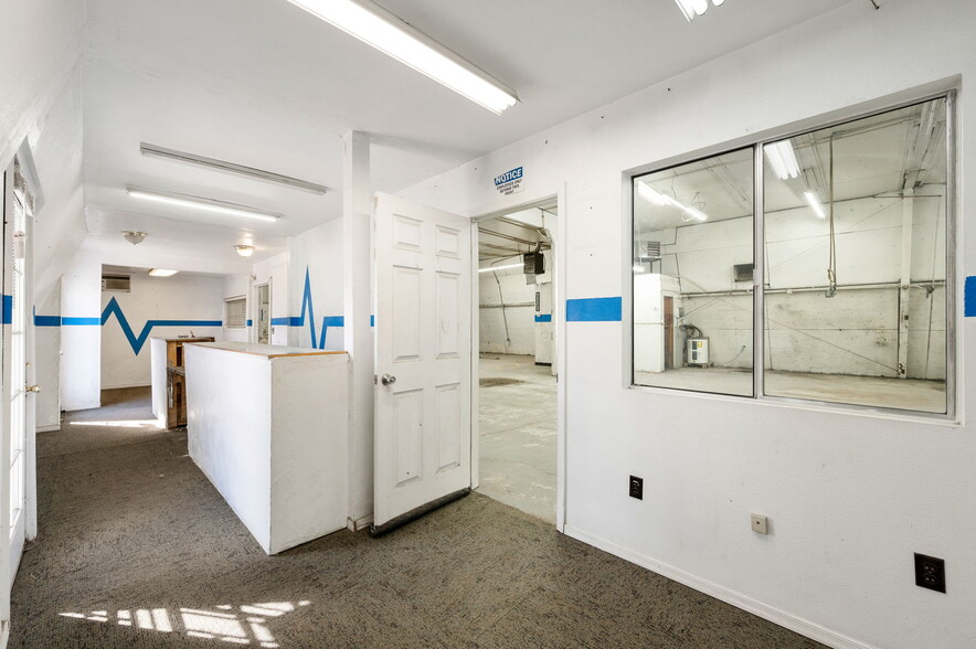 More Photos Of 990 S State Route 89, Chino Valley General Retail For Lease