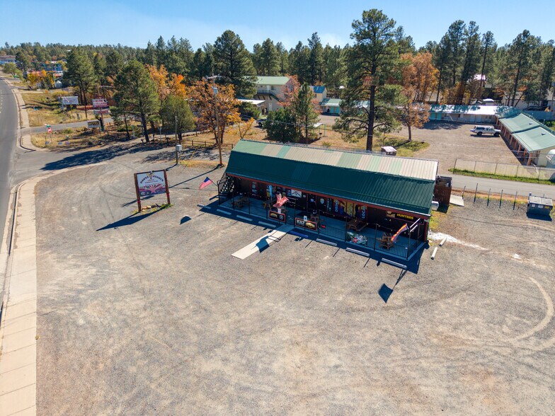 More Photos Of 4207 W White Mountain Blvd, Lakeside Restaurant For Sale