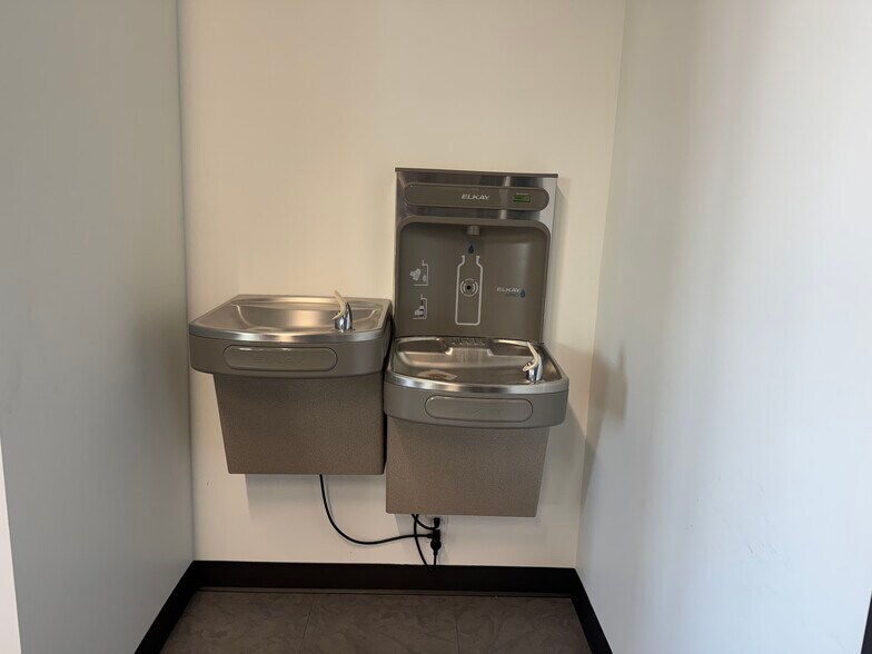 More Photos Of 140 S Main St, Lindon Medical For Lease