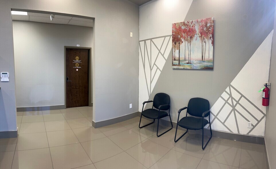 More Photos Of 1626 N Lee Trevino Dr, El Paso Medical For Lease