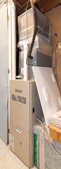 More Photos Of 1401 Clipper Heights, Baltimore Warehouse For Sale