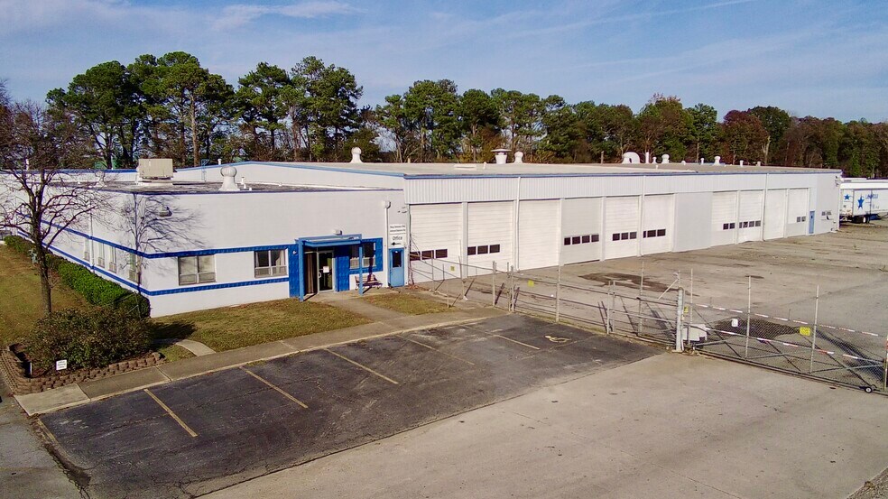 More Photos Of 3368 Moreland Ave, Conley Distribution For Lease