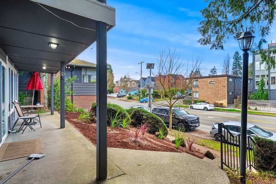 More Photos Of 5954 Fauntleroy Way, Seattle Multifamily For Sale