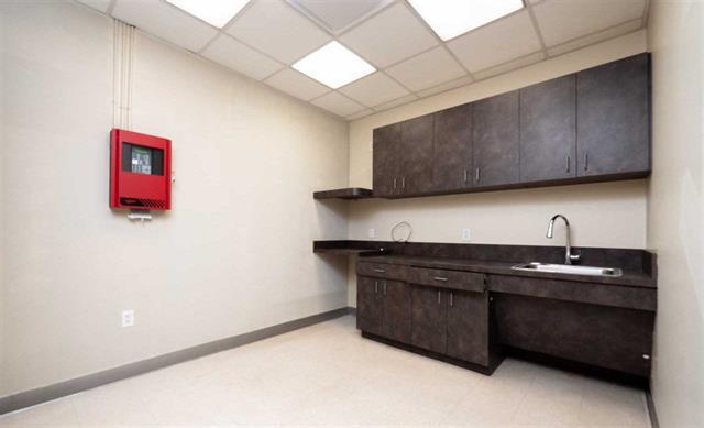 More Photos Of 435-437 Broadway, Bayonne Bank For Lease