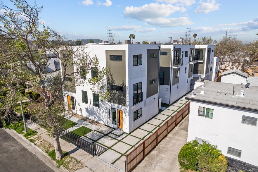 More Photos Of 2923 S Burnside Ave, Los Angeles Apartments For Sale