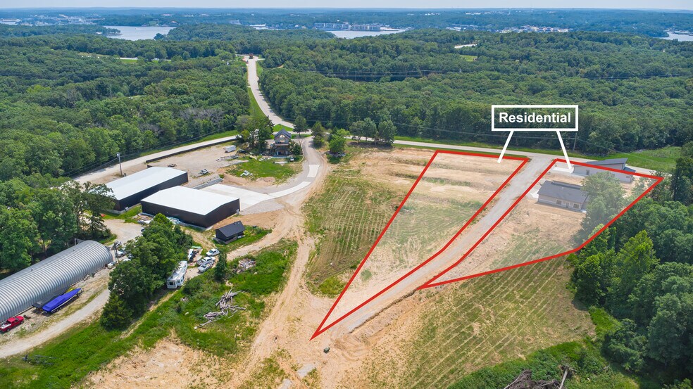 More Photos Of 100 Man Cave, Sunrise Beach Self Storage For Sale