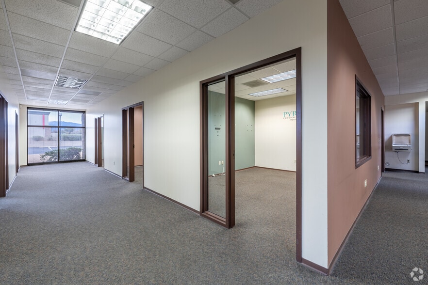 More Photos Of 7740 E Speedway Blvd, Tucson Freestanding For Sale