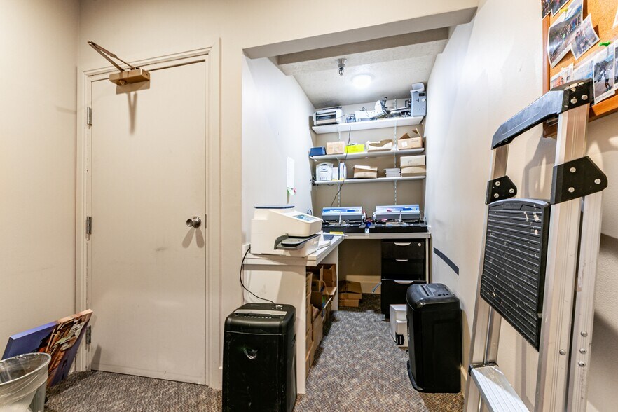 More Photos Of 314 Main St, Park City Storefront Retail Office For Lease