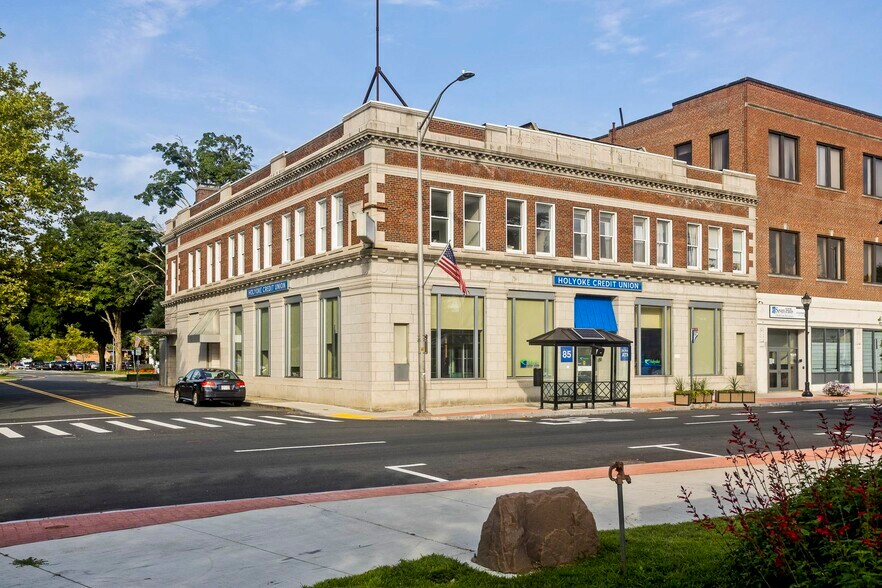 More Photos Of 85 Elm St, West Springfield Storefront Retail Office For Lease