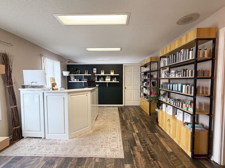 More Photos Of 175 New Britain Ave, Plainville Office Residential For Lease