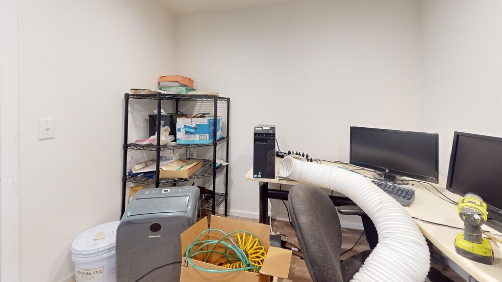 More Photos Of 516 S 1st Ave, Hillsboro Service For Lease
