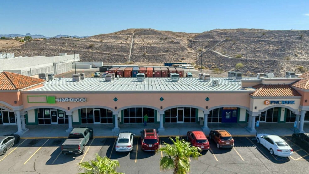 More Photos Of 2840 Highway 95, Bullhead City General Retail For Lease