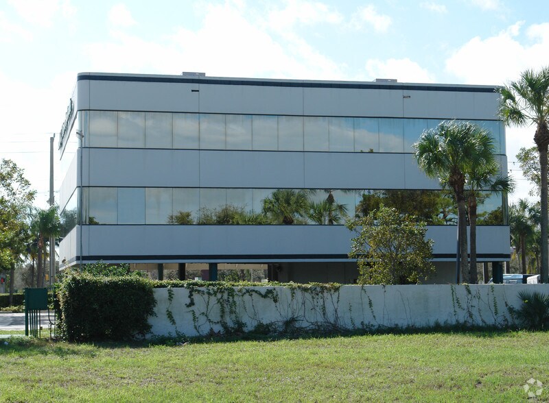 More Photos Of 401 W Linton Blvd, Delray Beach Office For Lease