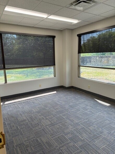 More Photos Of 5001 Horizons Dr, Columbus Medical For Lease