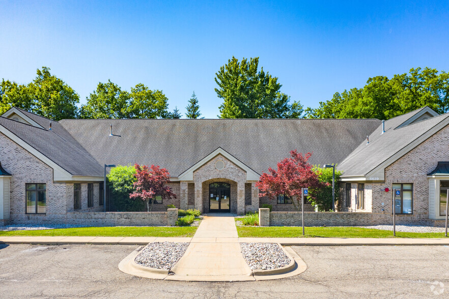 Primary Photo Of 6639 Centurion Dr, Lansing Office For Lease