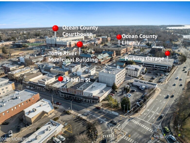 More Photos Of 43 Main St, Toms River General Retail For Sale