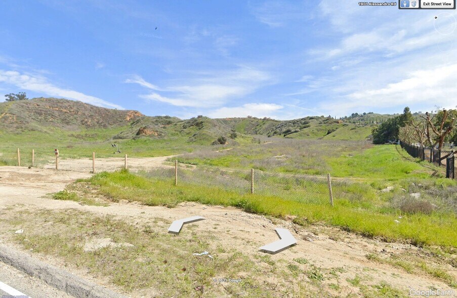 More Photos Of Sunset Dr, Redlands Land For Sale